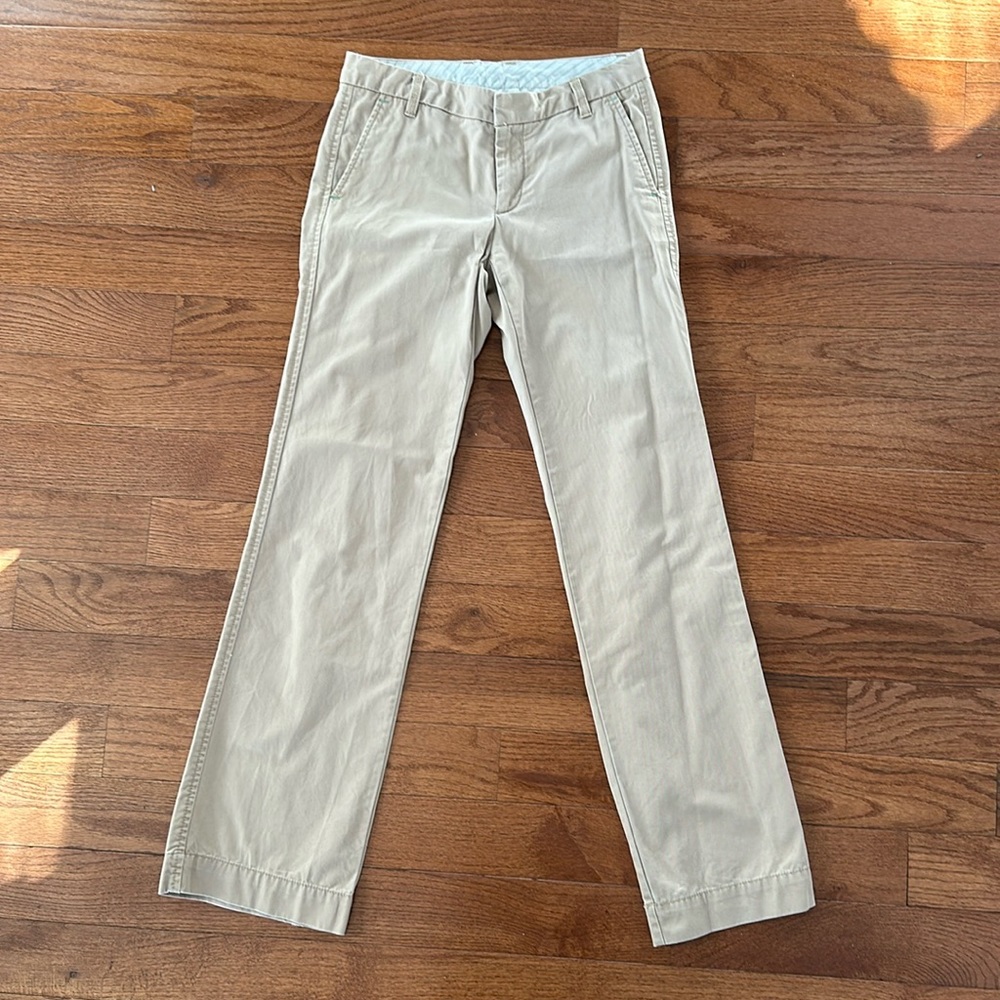 Size 1 Gap straight leg khaki pants